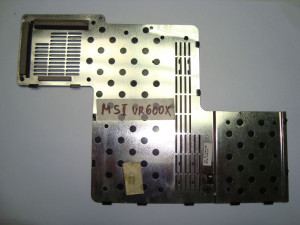 Капак сервизен RAM MSI MS-1613 VR710 GX700 307-711J411-SE0